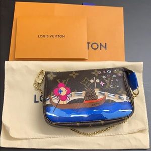 SOLD!! BNWT Louis Vuitton Mini Pochette Venice